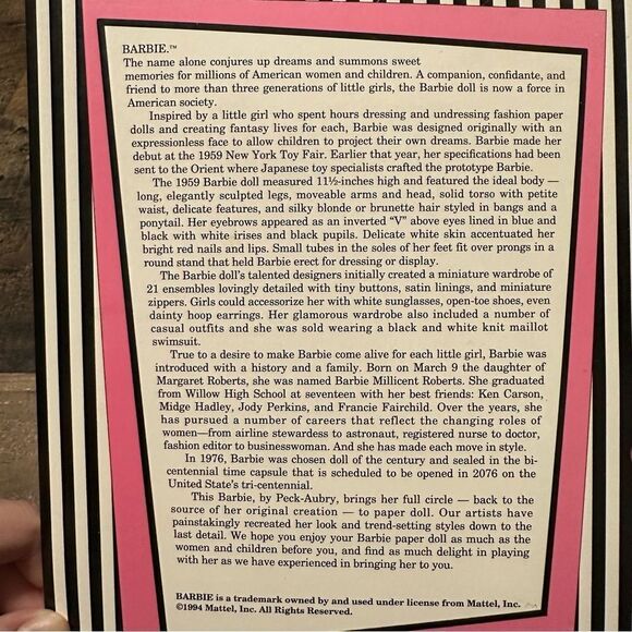 Barbie Paper Dolls and Embossed Cards - Picture 6 of 8